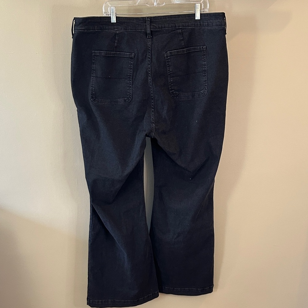 Old Navy Black Flare Trouser Jeans Extra High-Rise - Picture 4 of 4
